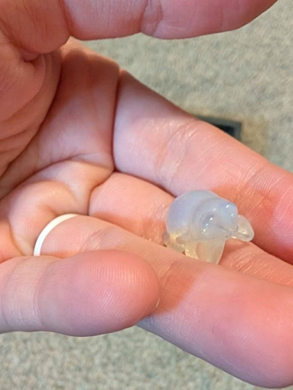 Opalite small spider carving